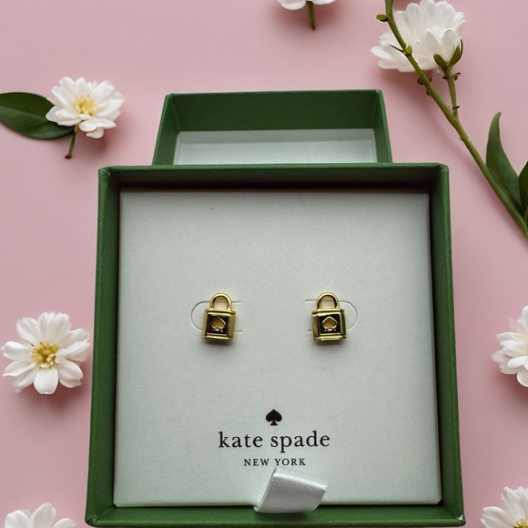 $59 MSRP Kate Spade “ Lock & Spade” Stud Earrings Gold Tone New With Tag & Box - Picture 3 of 17
